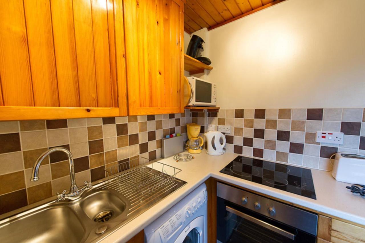 Eagle Chalet Crianlarich Buitenkant foto