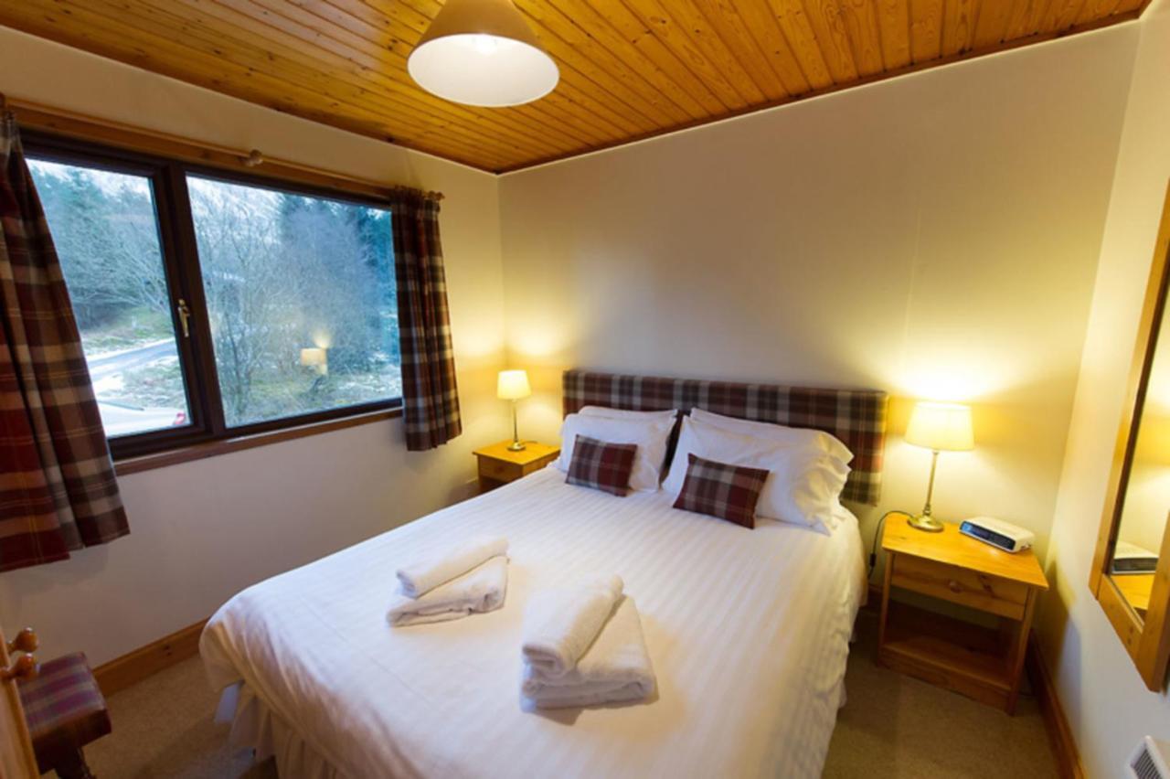 Eagle Chalet Crianlarich Buitenkant foto