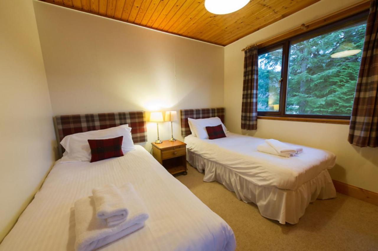 Eagle Chalet Crianlarich Buitenkant foto