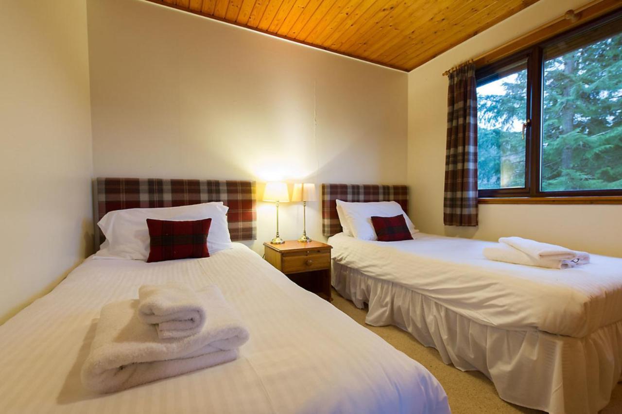 Eagle Chalet Crianlarich Buitenkant foto